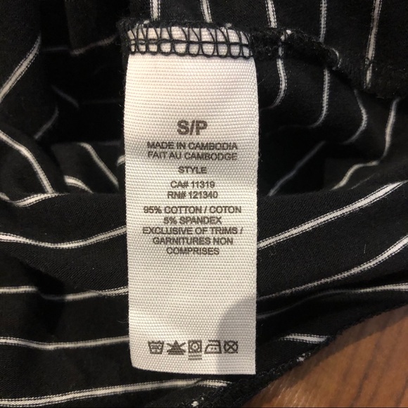 🌷2 for $22🌷NWOT Striped Bodysuit - Picture 4 of 4